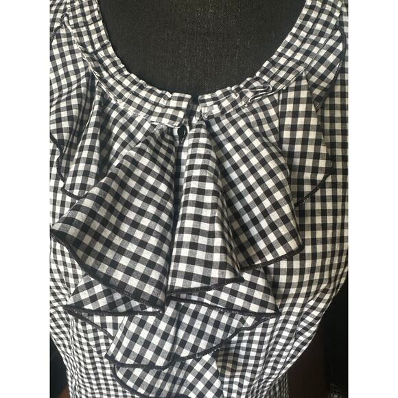 The Limited Gingham Ruffle Button-Down – Black & White - Picture 2 of 8